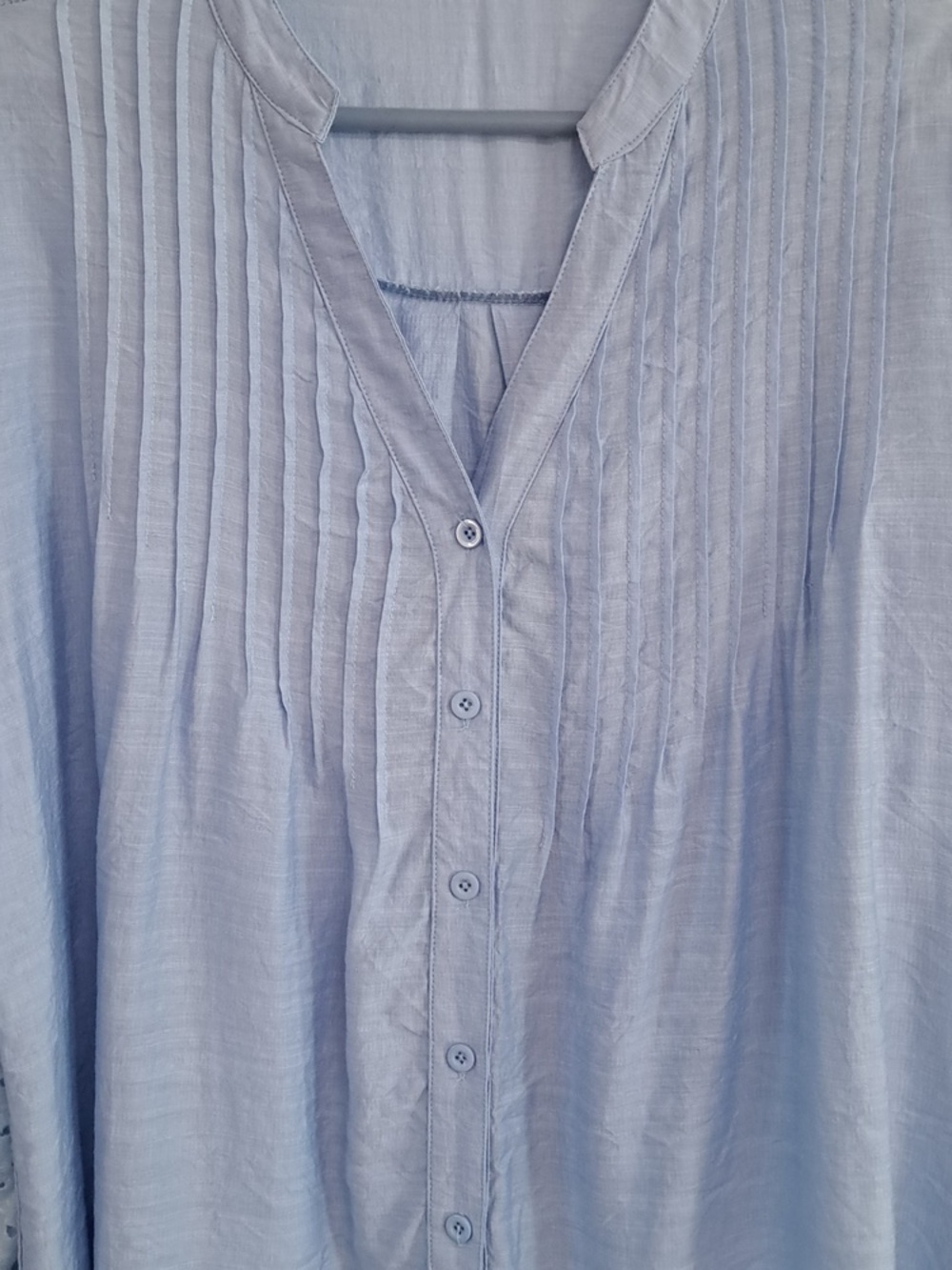 Women's Light Blue Eyelet Sleeve Top Size XL - Picture 8 of 12